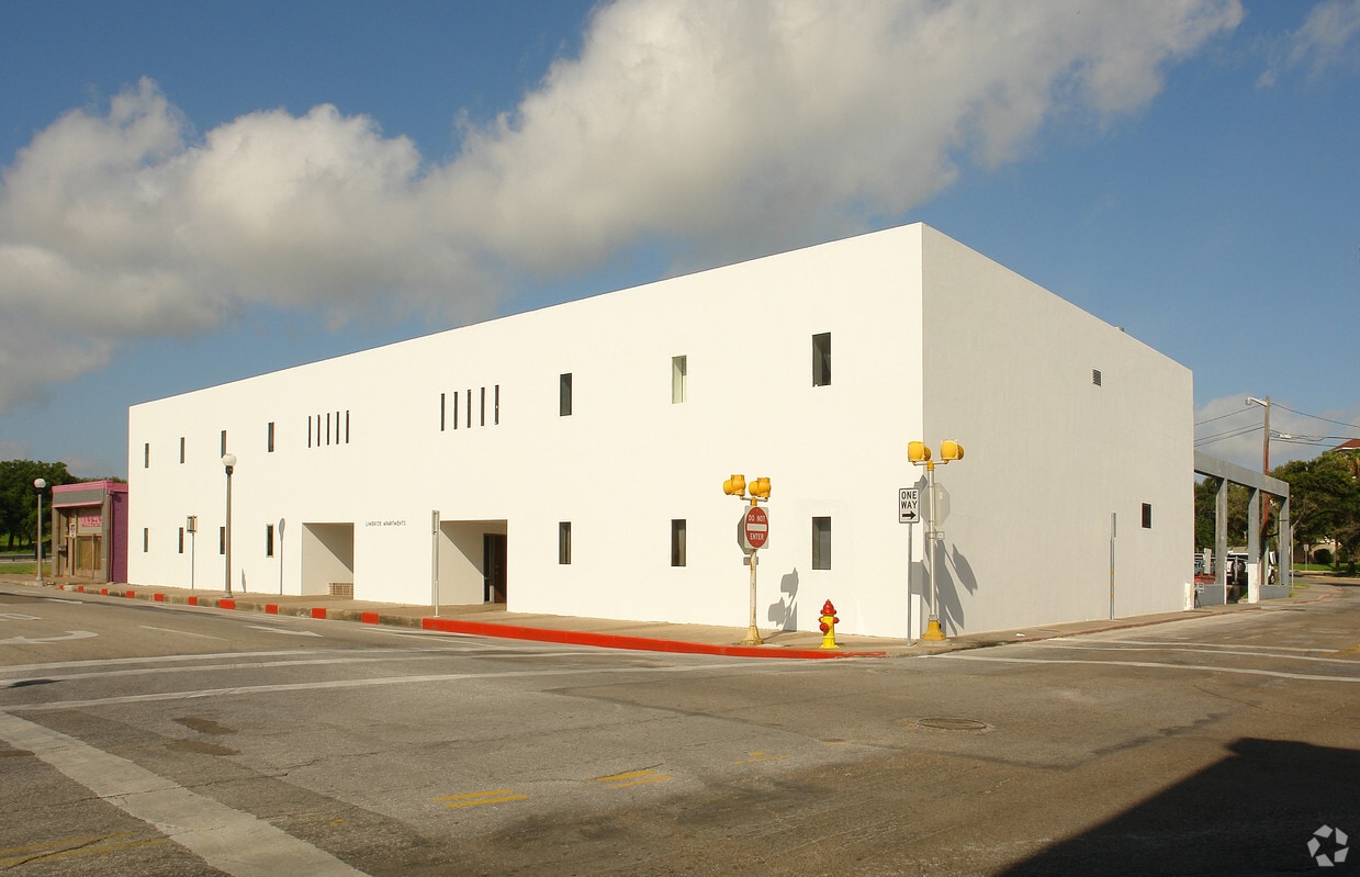 Limerick Apartments - Ronjon V