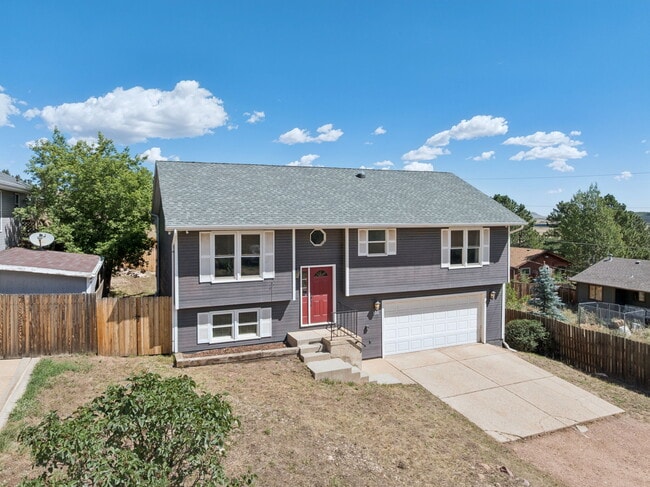 Building Photo - 103 Aurelia Ave