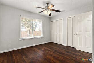 Building Photo - 2309 Hidden Hill Dr