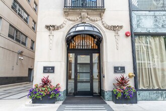 Building Photo - 118 E Erie St