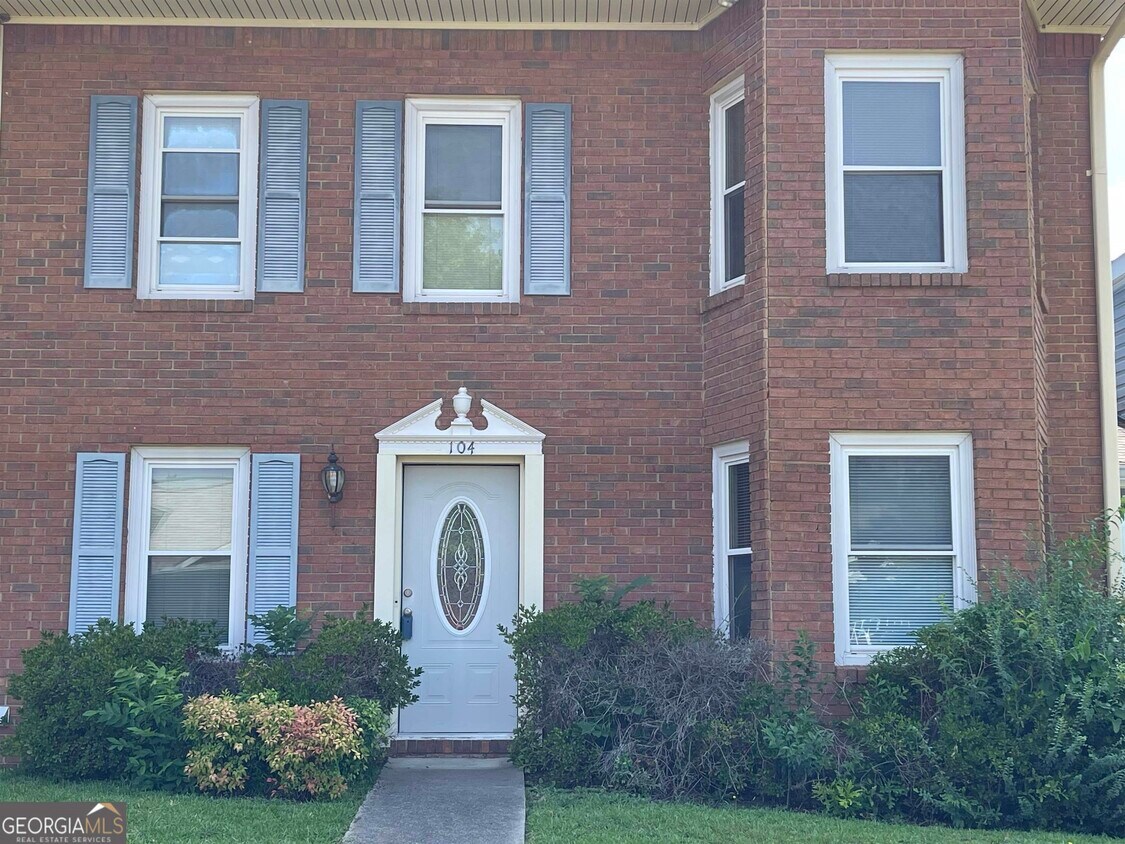 104 Williamsburg Ave, Warner Robins, GA 31088 Townhome Rentals in