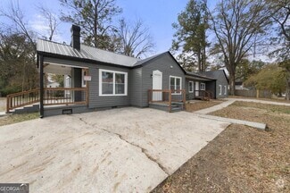 Building Photo - 621 Golden St
