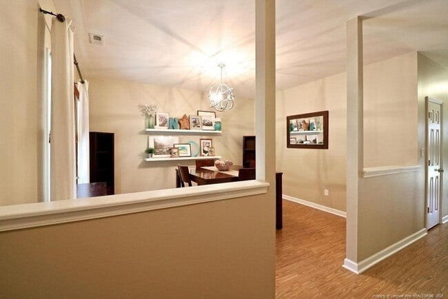 Building Photo - 448 Moss Pink Dr