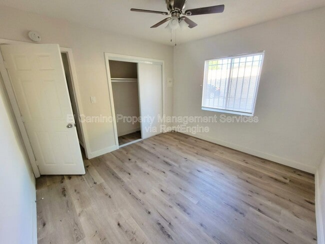 Building Photo - 7722 Walker Ave