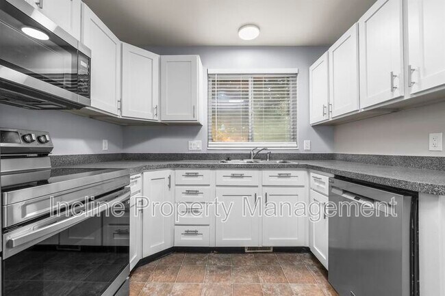 Foto del edificio - 768 N 1060 W