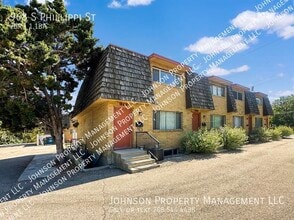 Building Photo - 968 S Phillippi St