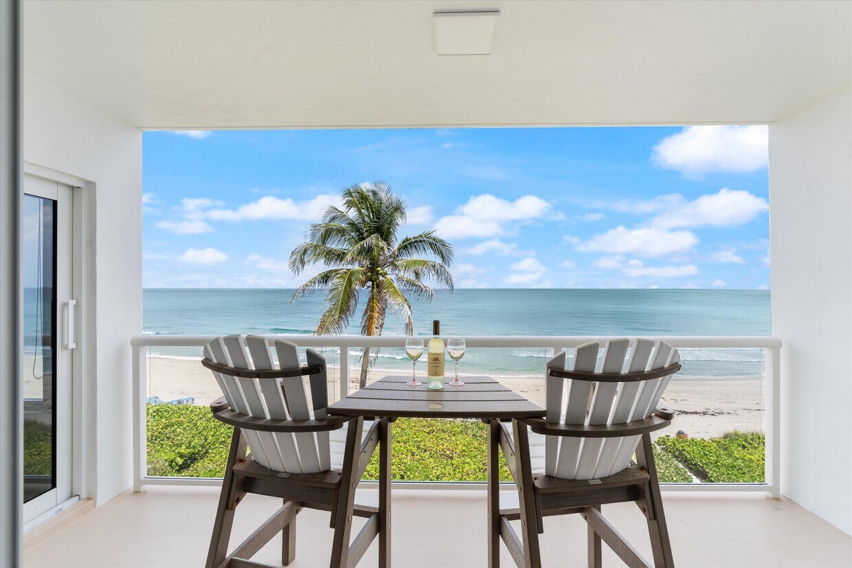 Primary Photo - 2909 S Ocean Blvd
