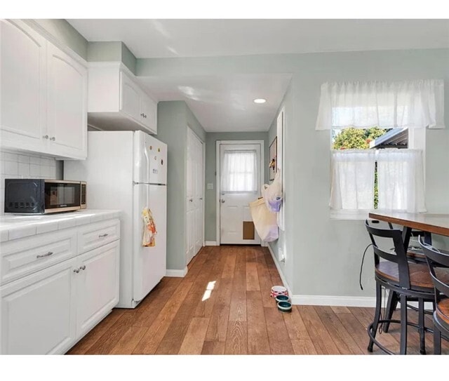 Building Photo - 227 Valle Vista Ave