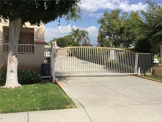 Building Photo - 828 N Citrus Dr