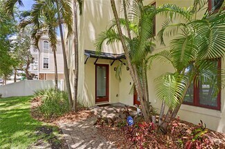 Building Photo - 512 S Glen Ave