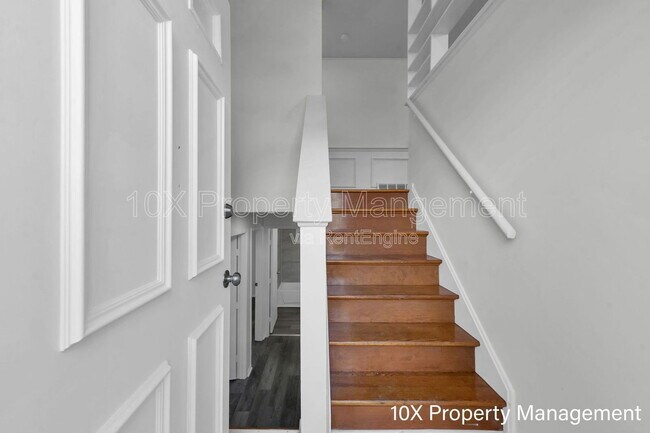 Foto del edificio - 907 Higbee Dr N