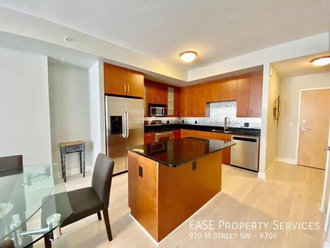 Foto del edificio - 910 M St NW