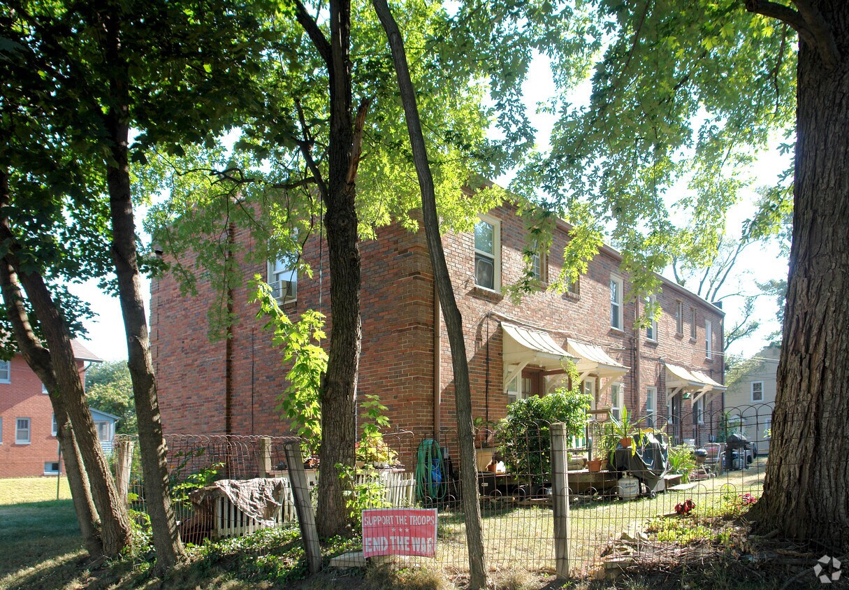 Building Photo - 1289-1295 Thornwood Pl