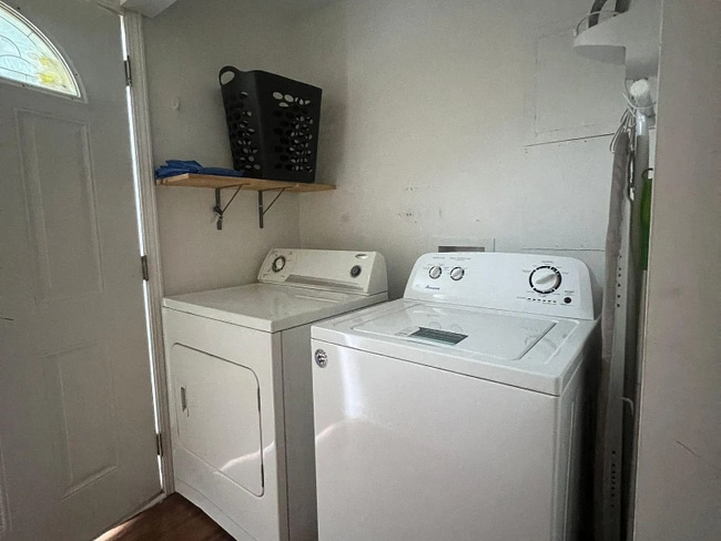 Photo - 702 Mitchell Dr Townhome