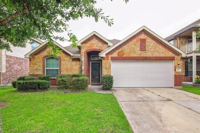 Foto del edificio - 4419 Juniper Bay Ln