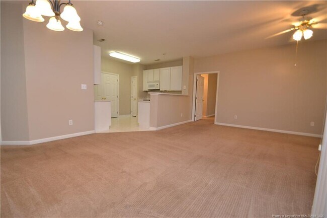 Foto del edificio - 2614 Kudrow Ln