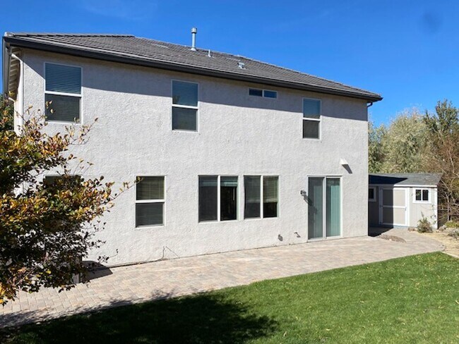 Building Photo - Move In Special! Beautiful 4 Bedroom Home