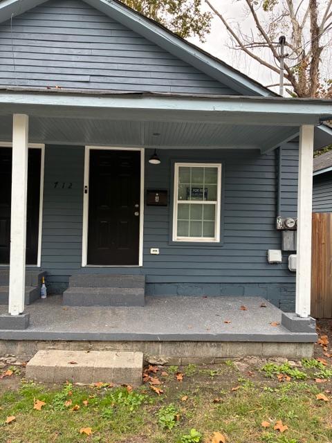 Foto principal - 712 Viola St E