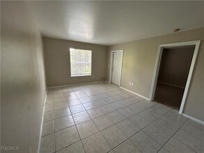 Building Photo - 211 Park Ave Building Photo - 211 Park Ave