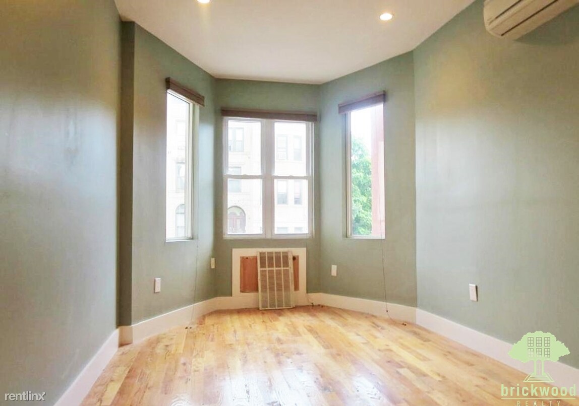 Primary Photo - 268 Throop Ave