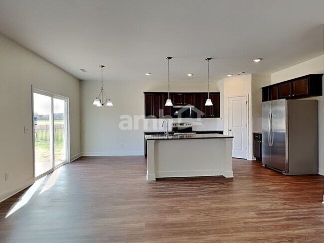 Foto del edificio - 604 Drema Ct