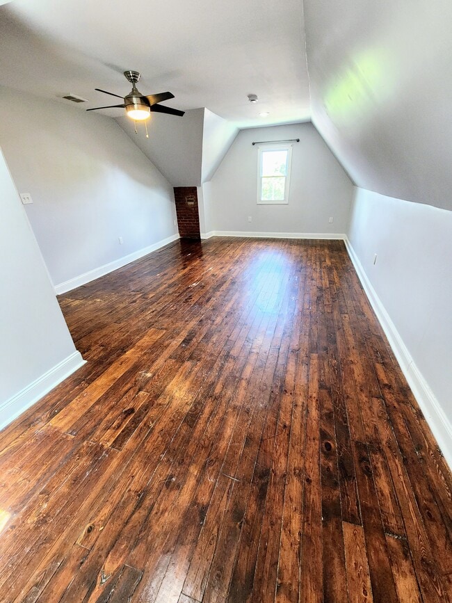 Foto del edificio - 5396 Stanton Ave