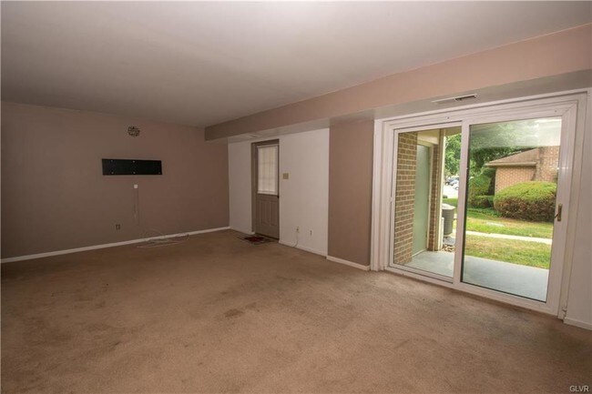 Building Photo - 2768 Springhaven Pl