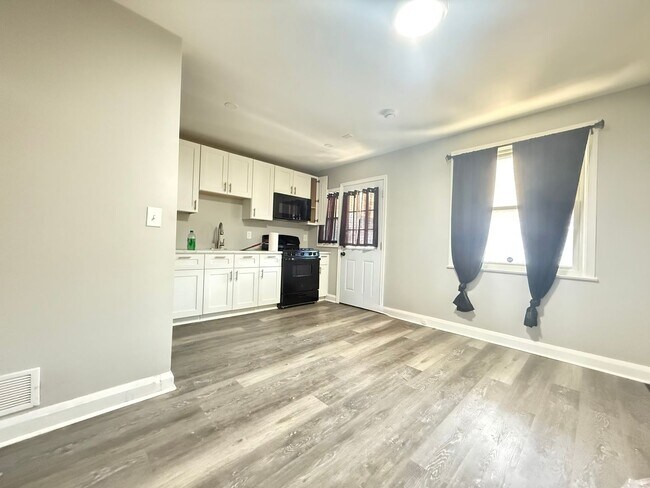 Foto del edificio - Three Bedroom home in Dundalk