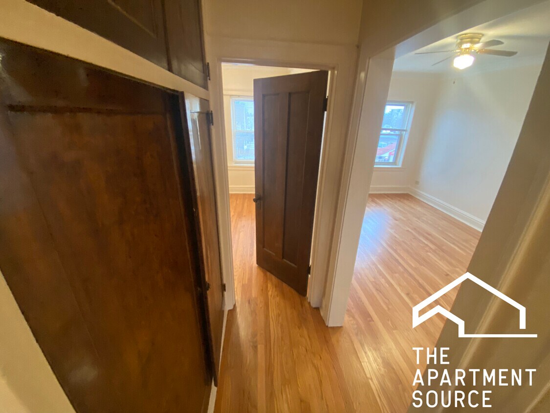 7439 Randolph St Unit D, Forest Park, IL 60130 Condo for Rent in