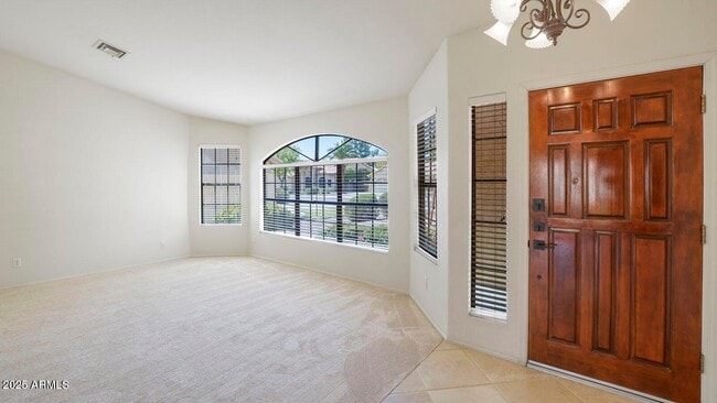 Building Photo - 9445 S La Rosa Dr