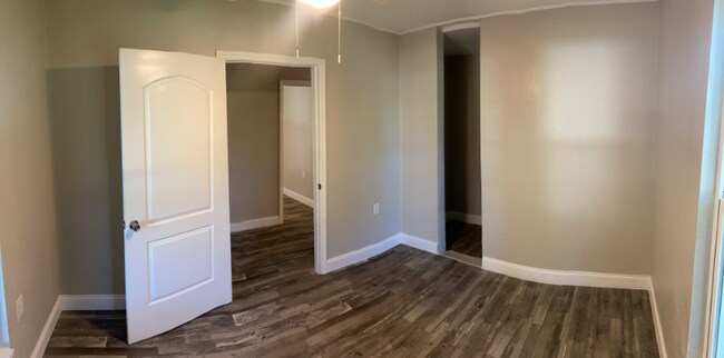 612 Raleigh St photo'