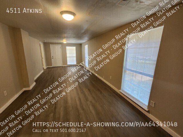 Building Photo - 4511 Atkins-