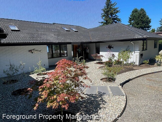 Foto del edificio - 4 br, 3 bath House - 8011 Talbot Rd