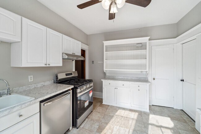 Foto del edificio - 1223 Dayton Ave