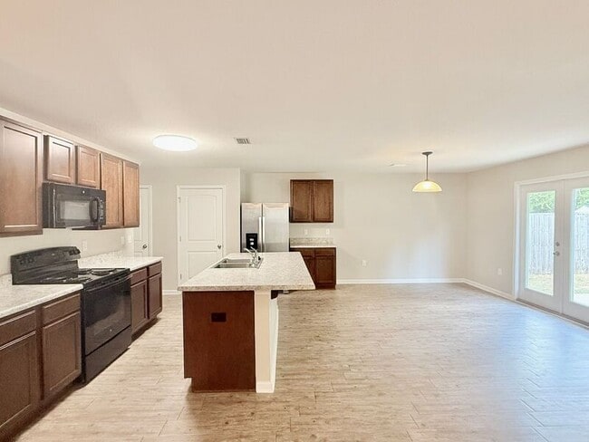 Foto del edificio - 5856 Magnolia Bend Blvd
