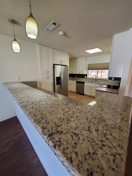 Foto del edificio - 967 Bucknell Place