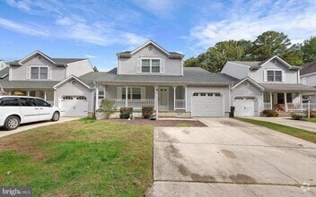Building Photo - 560 Twin Cove Ln