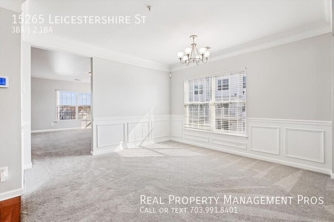 Foto del edificio - 15265 Leicestershire St