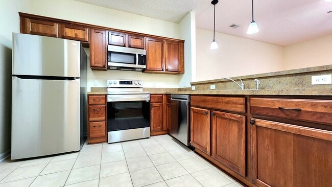 Building Photo - 485 Canyon Oak Loop