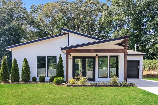 Building Photo - 1433 Willow Dr