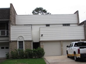 Building Photo - 6308 N 1st St