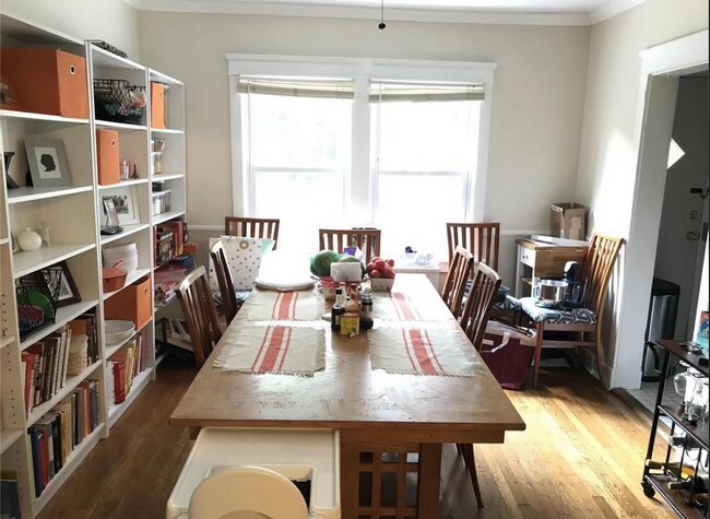 Foto del edificio - 1320 S Negley Ave