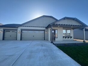Building Photo - 2310 S 58 Ave