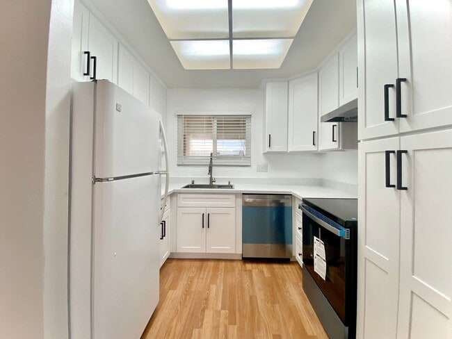 Foto del edificio - Upgraded 3-Bedroom 2-Bathroom Home for Rent - Union City!