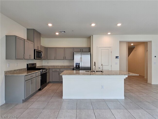 Building Photo - 4482 Bayley Skye Ave