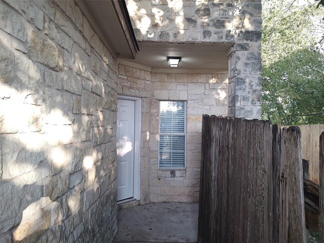 Building Photo - 1619 Constantino Cir