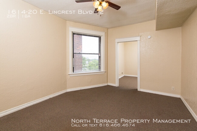 Building Photo - Lincrest