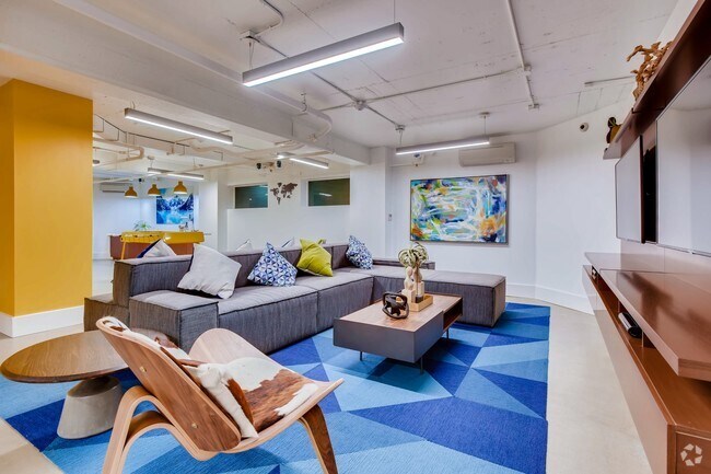 downtown portland apartments for