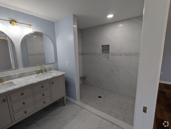 Building Photo - 4575 Chapel Springs Pl