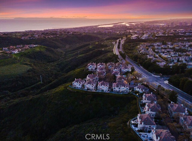 Foto del edificio - 4 Chandon